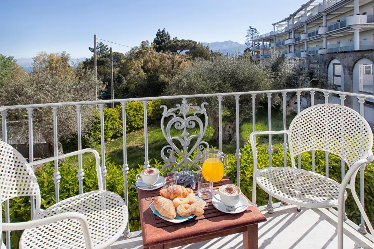 Atlantic Palace Hotel (Adults Only) Sorrento Exterior photo