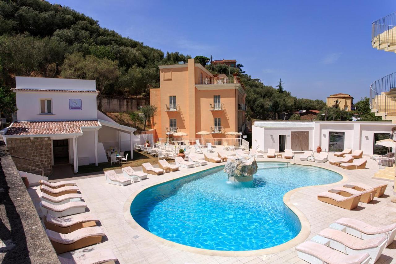 Atlantic Palace Hotel (Adults Only) Sorrento Exterior photo